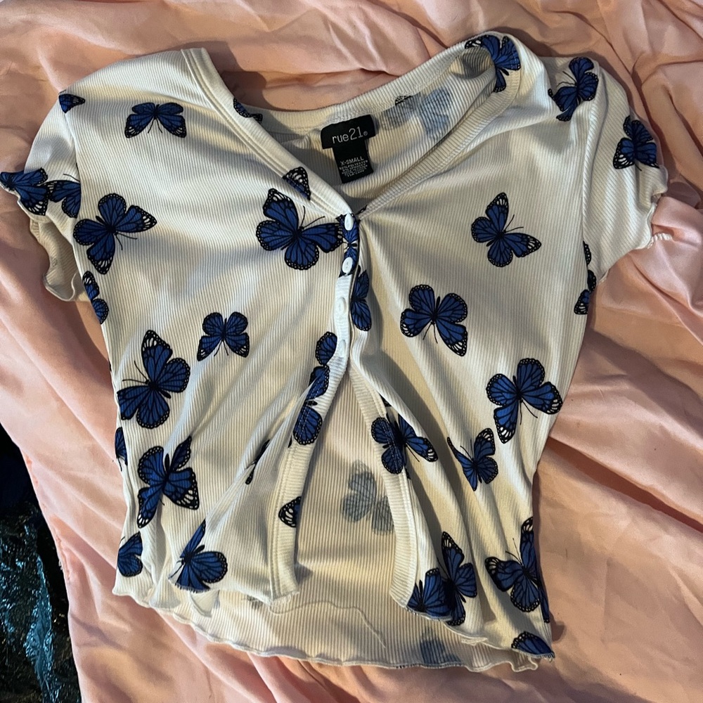 Rue21 Cropped Butterfly Top